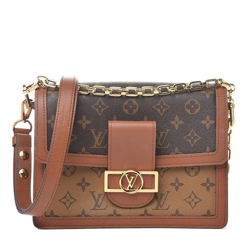 price of louis vuitton daphne mm bag aus|reverse monogram dauphine mm.